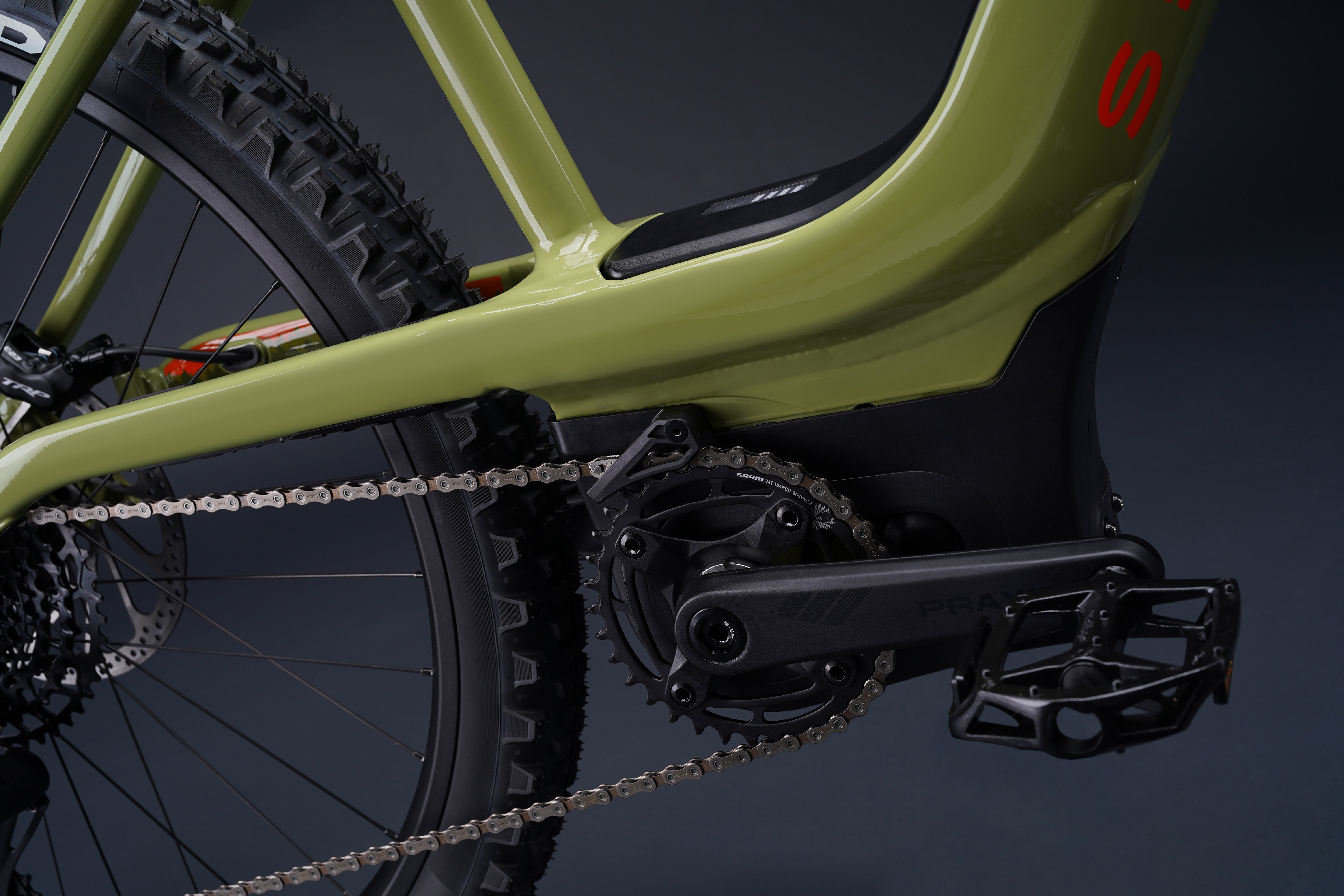 SWITCH/MTN lifestyle detail 1